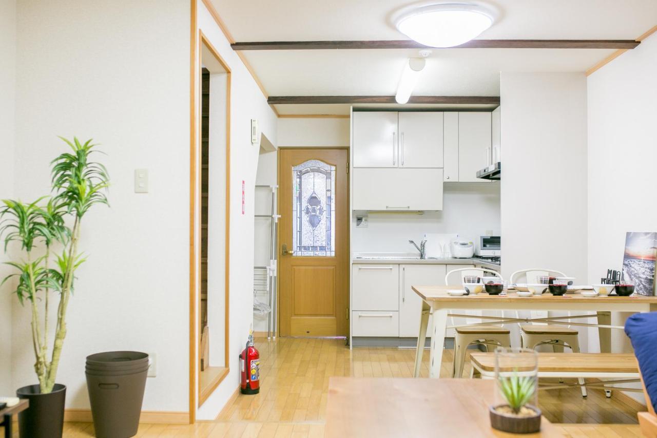 Atami Ajiro House貸切温泉宿 Dış mekan fotoğraf